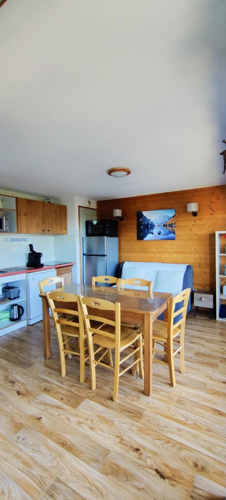Appartement 3 Etoiles Au Pied Des Pistes Avec Balcon Ete シャンルッス エクステリア 写真